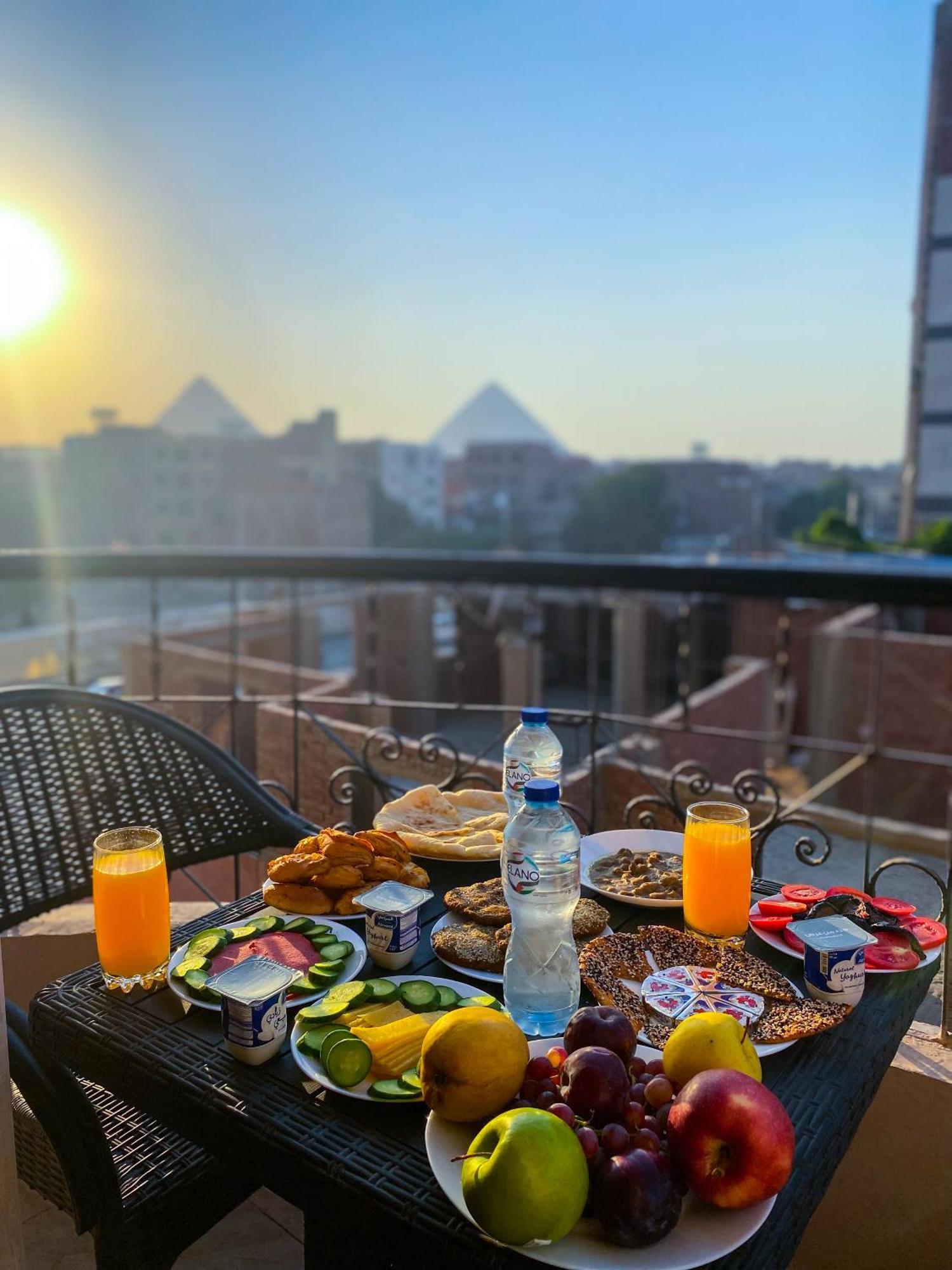 Young Pharaoh View Hotel
