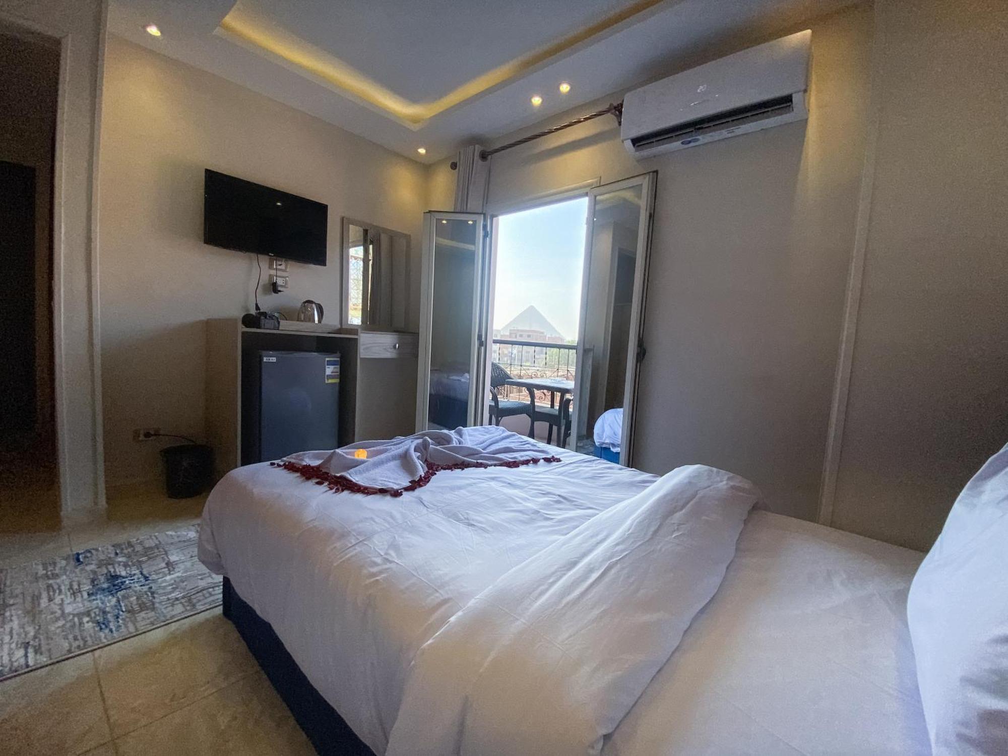 Hotel Young Pharaoh View Cairo